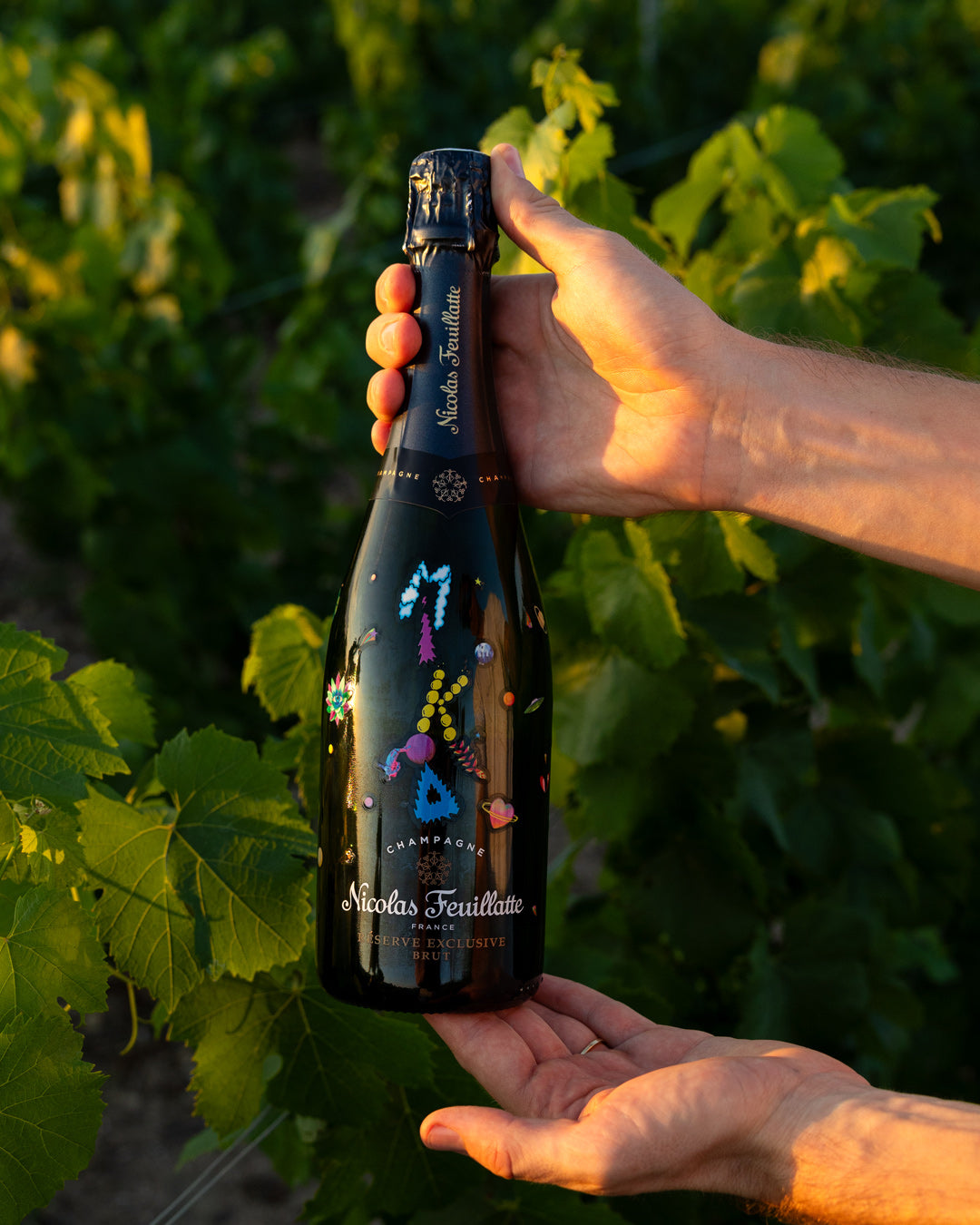 エクスクルーシブ・リザーブ・ブリュット - ミカ・スクリーンプリント